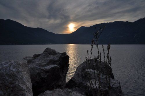 Последние лучи солнца