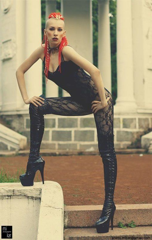 Хищница фото превью