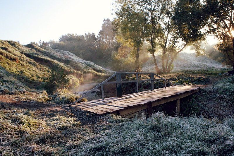Дохнул осенний хлад - дорога промерзает фото превью