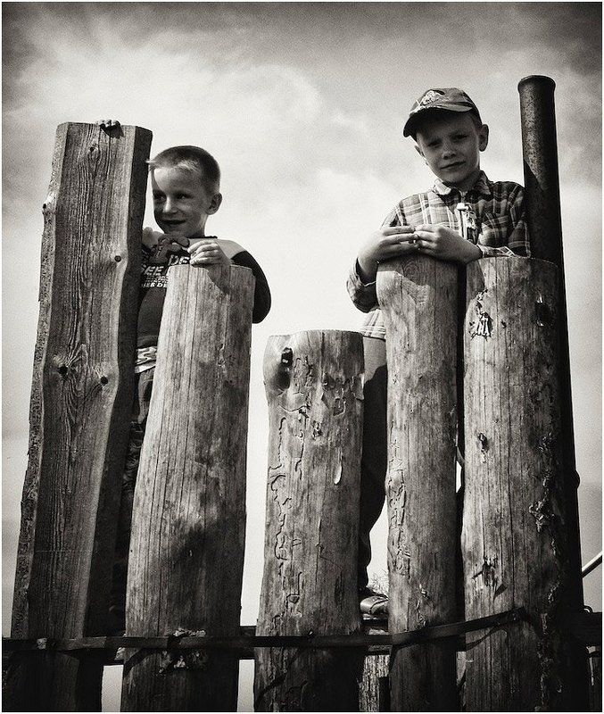 деревня, забор, пацаны пацаны фото превью