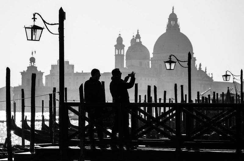 Venezia in black and white фото превью