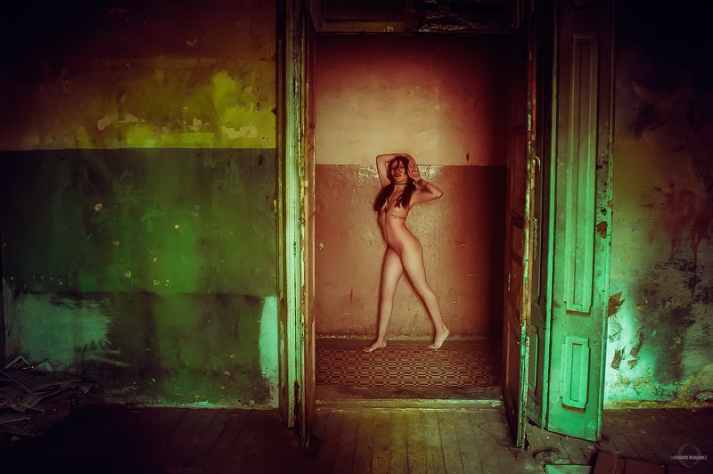 fine art, nude art, art nude, yellow, Delight of Madness: Dianne. фото превью