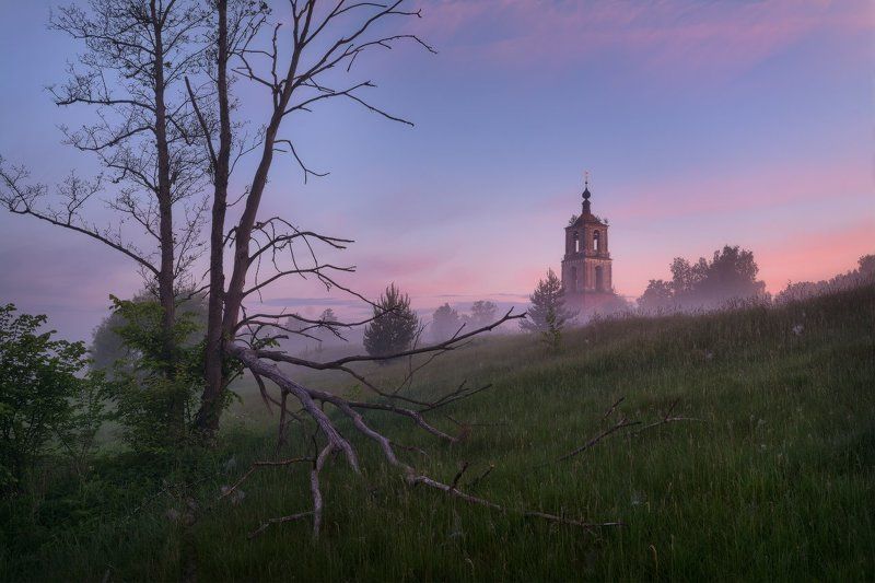 пейзаж, пейзажная съемка, утро, туман, храм, июнь, июньское утро, свежесть, молодая зелень, никон, landscape, may, fog, morning, church Летним утром фото превью