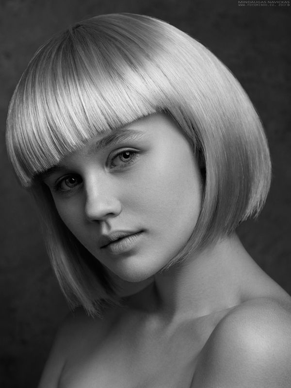 Laura фото превью