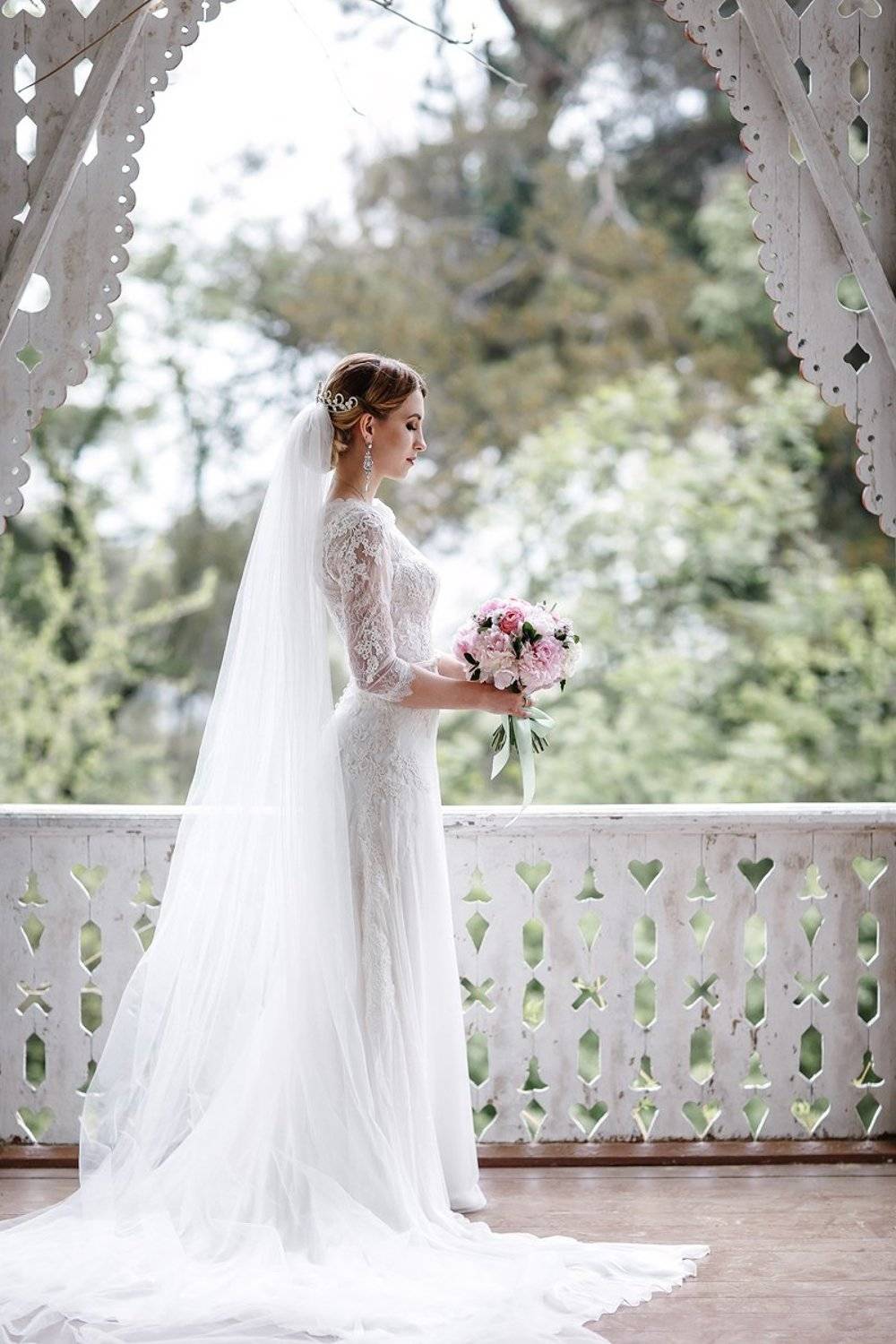 портрет невеста цветы платье девушка, Максим Воробьёв