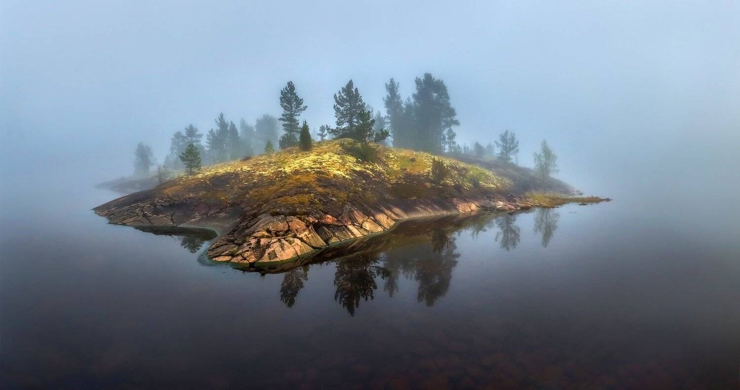 ладожское озеро, карелия, шхеры, лето, туман, скалы, лес, сосны, берег, фототур, остров, камни, путешествие, плавание, вода, отражение, солнце, Лашков Фёдор