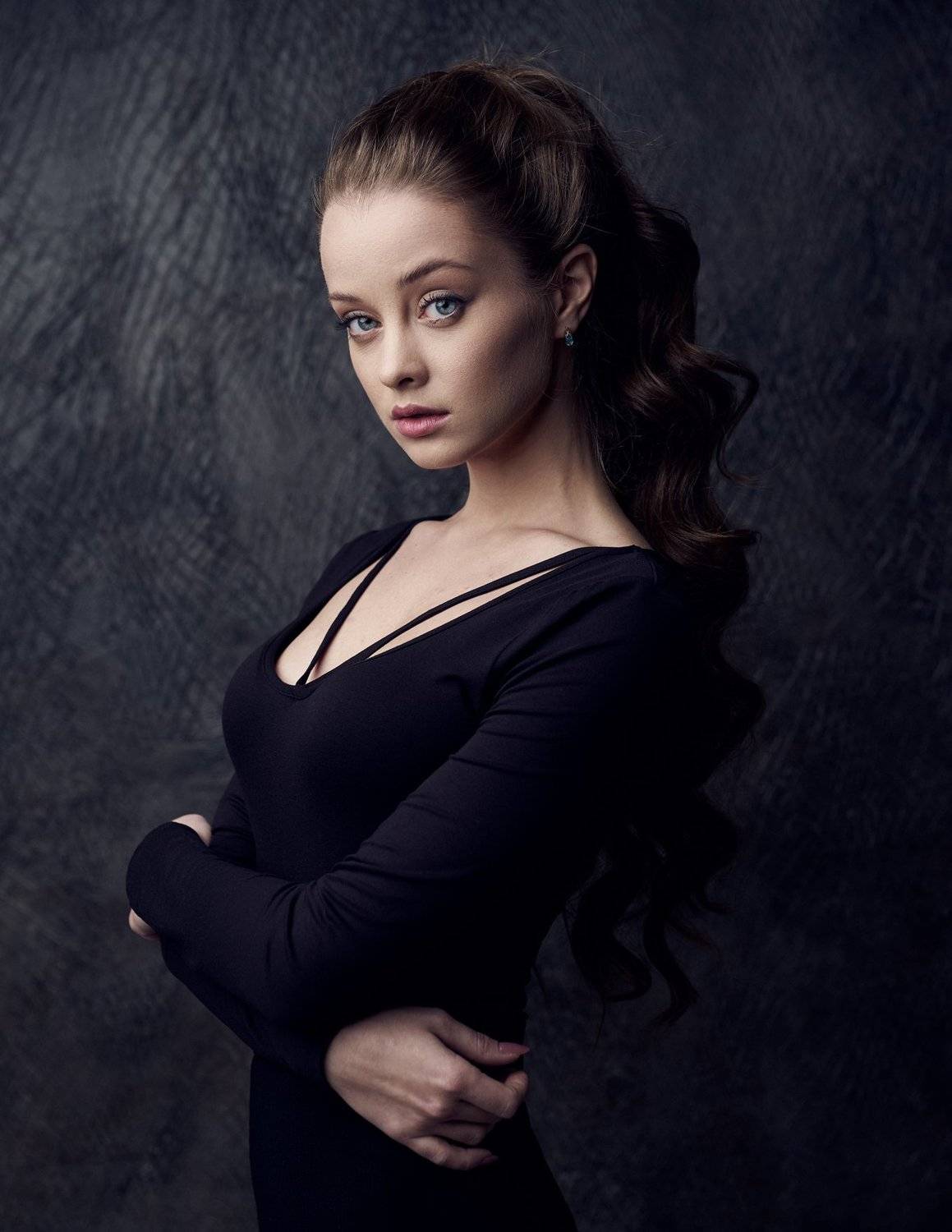 portrat girl light eyes look deep soul color, Babak Fatholahi