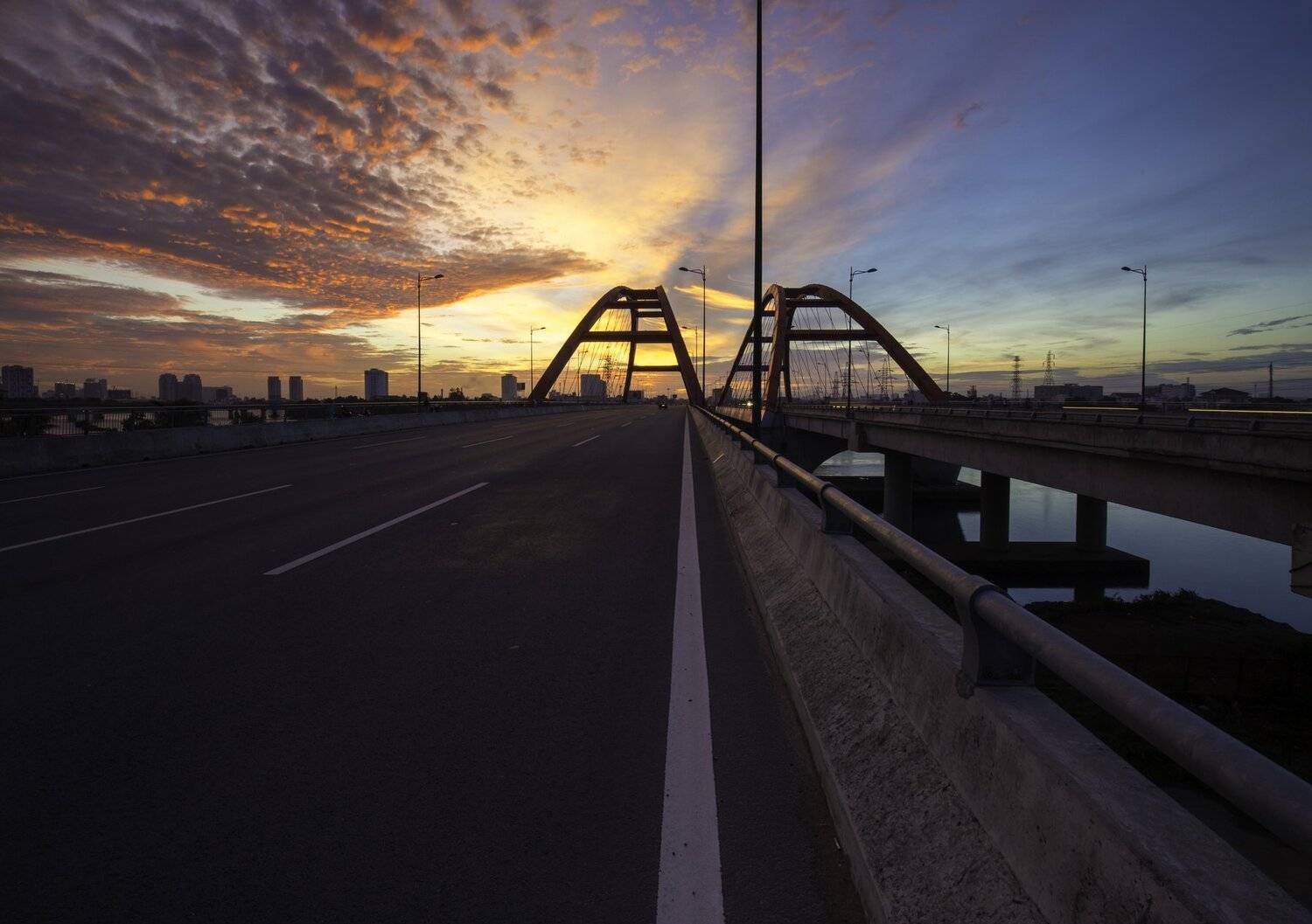 Sai Gon , vannguyenhop29@gmail.com