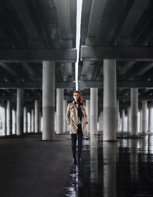 портрет, девушка, город, свет Masha фото превью