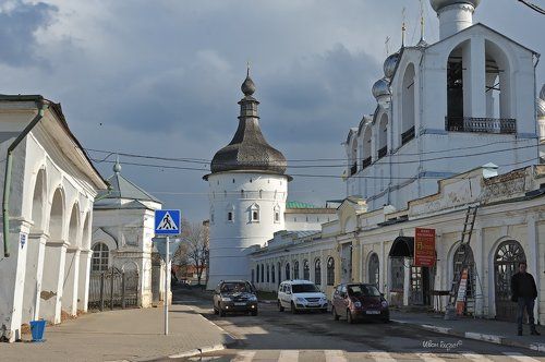 Ростов Великий. Часобитная башня.