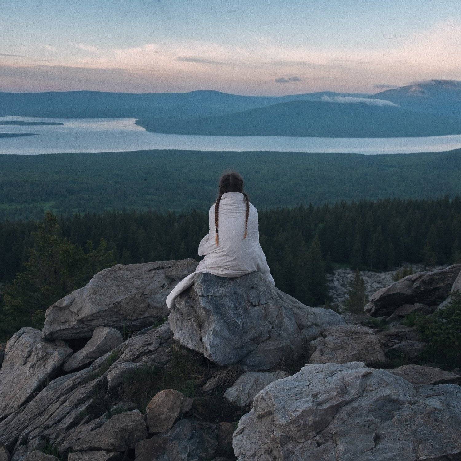 girl, lake, russia, nature, mountain, rock, rocks, mountains, freedom, forest, , Роман Филиппов