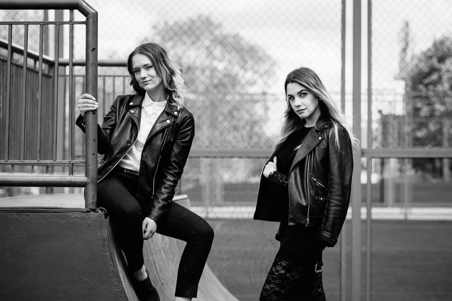 girl,teen,teenager,rock,portrait,street,look,expression,black and white,, Алексей Гусев