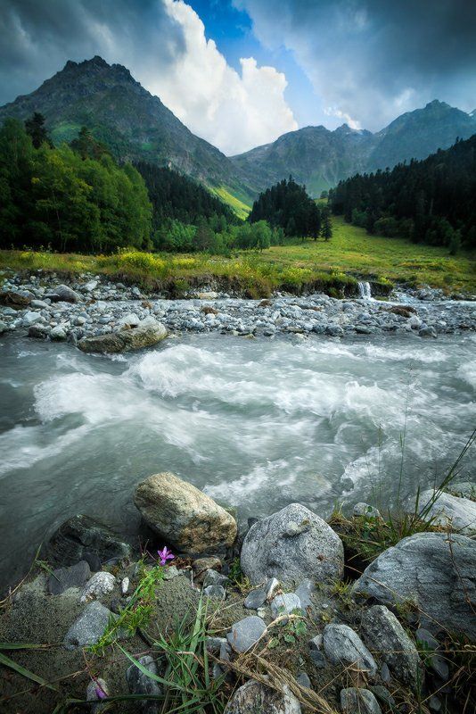 архыз, кавказ, поход, лето Перед ливнем... фото превью