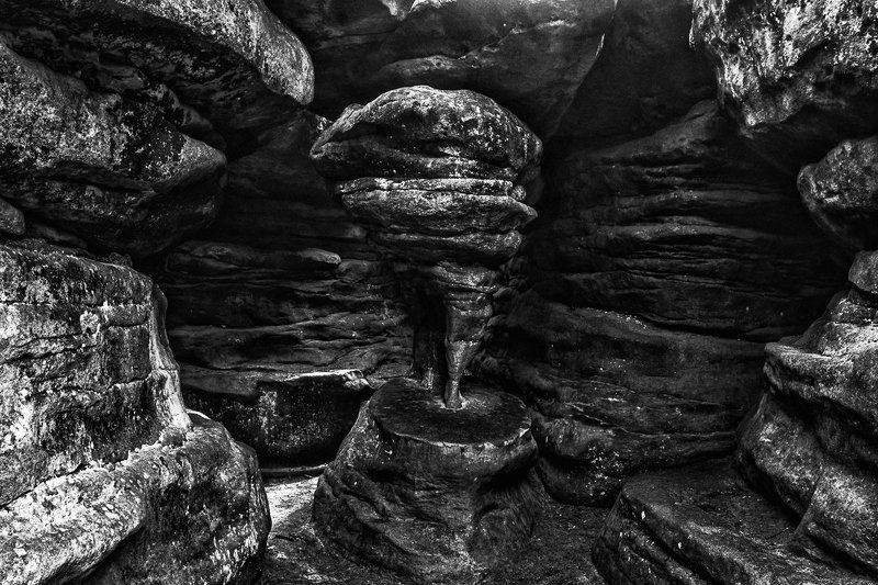 Errant Rocks фото превью