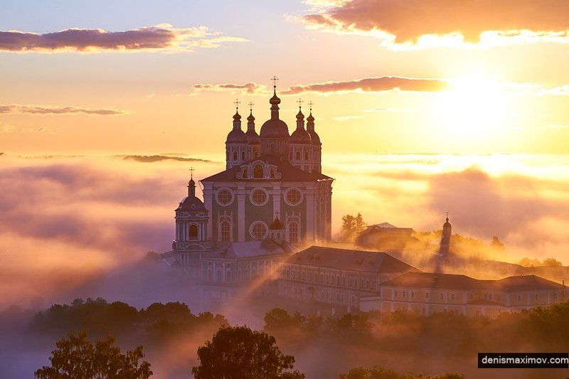 Смоленск Небесный замок фото превью