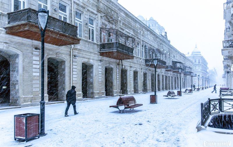https://www.facebook.com/Etibar-Jafarov-1400167940266001/?fref=ts Baku  фото превью