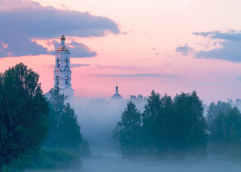 утро, туман, лето На заре в тумане Берлюкова пустынь фото превью