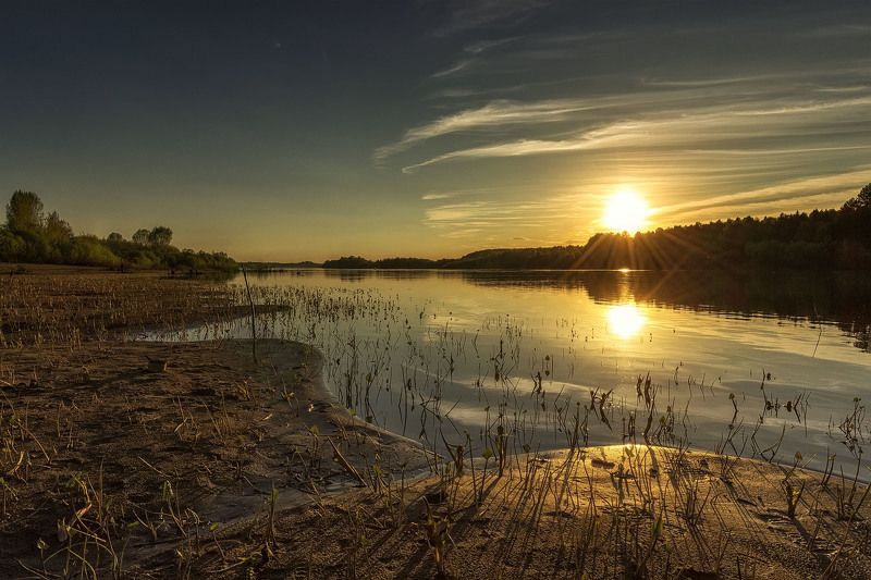 Июньским закатом плескало мне в душу... фото превью