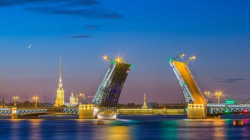 Развод Дворцового моста II.