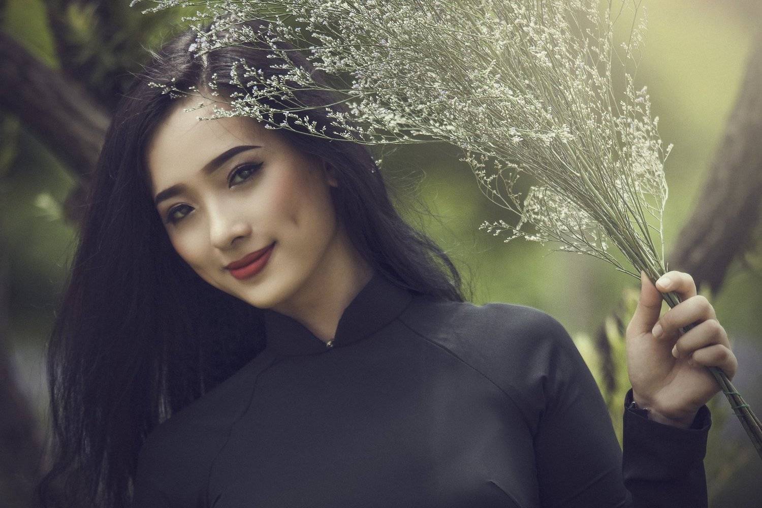 #girl #fashion #flower #summer #black #portrait #beauty, Thien Vu Vu