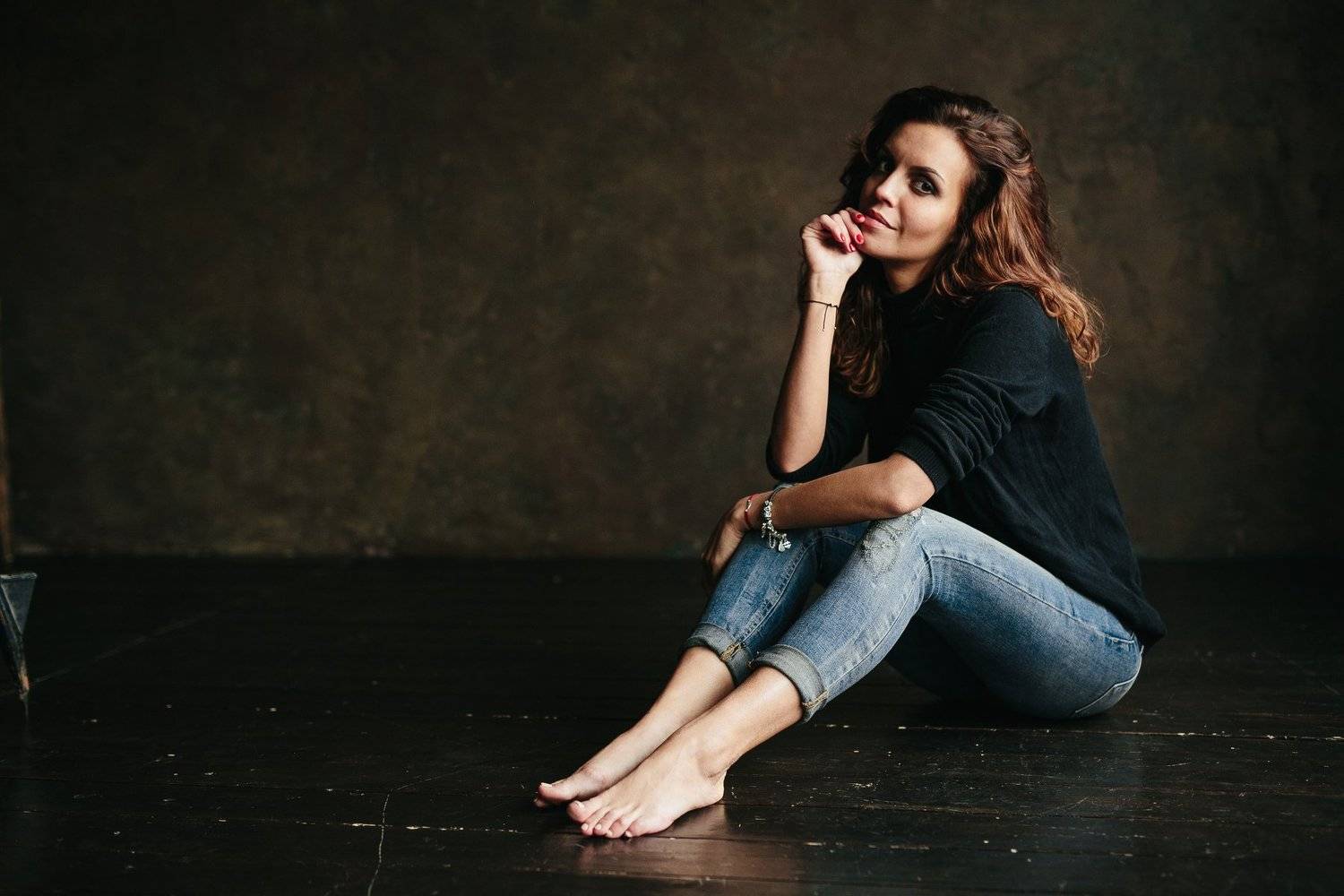 студия, свет, девушка, джинсы, портрет, Александр Потапкин