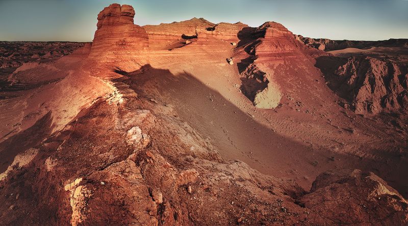 Каньон Хармен-Цсав в пустыне Гоби фото превью