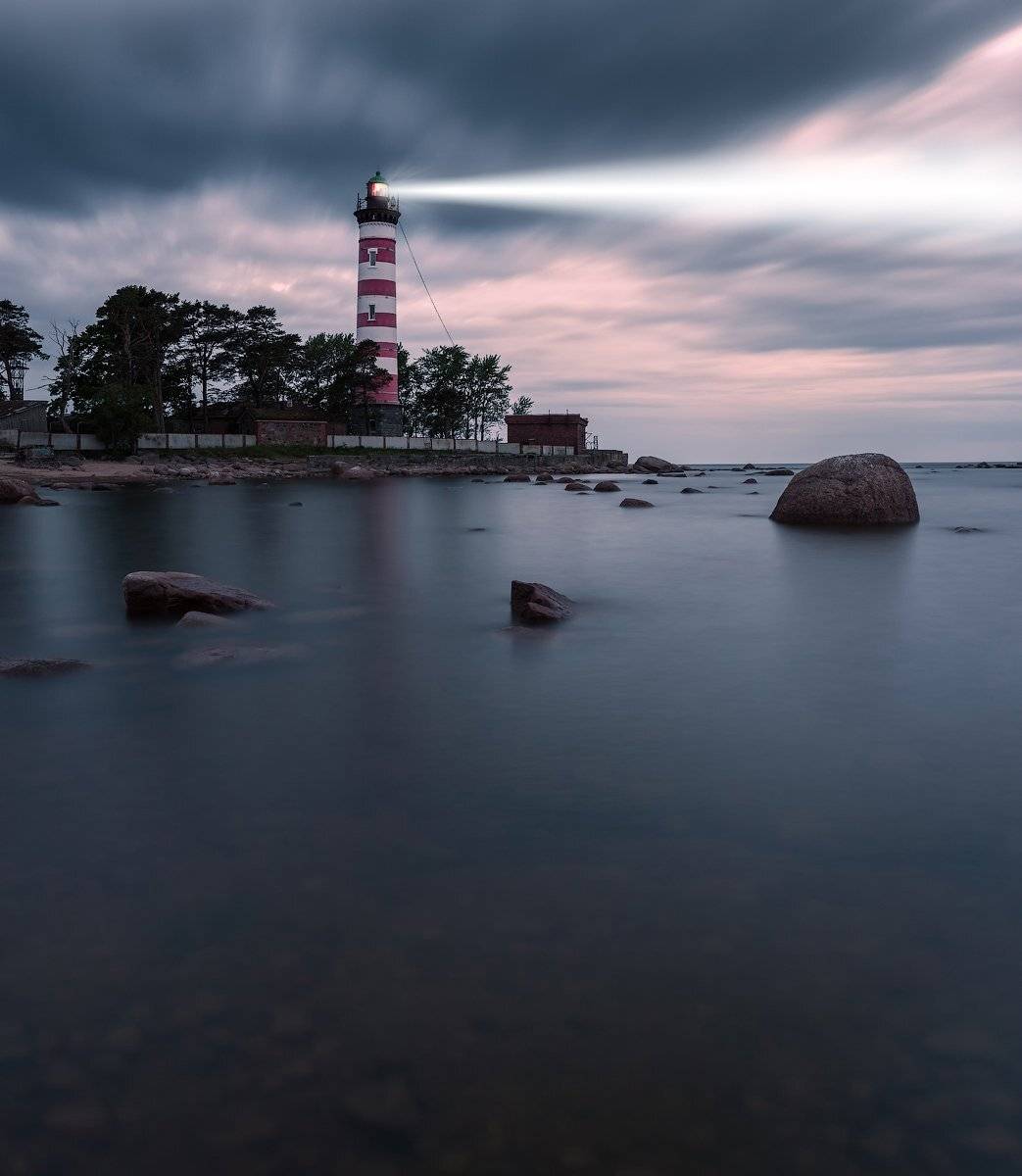 Шепелёвский маяк., Юрий Чернов