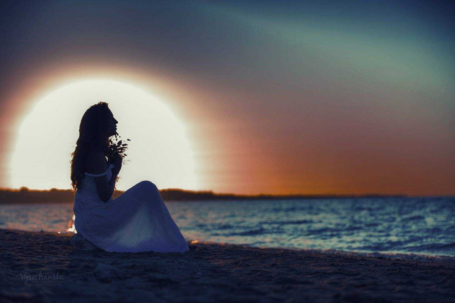 sea, girl, evening, sunset, пляж, море, солнце, вечер, заход солнца, девушка, Vysochanska Photography