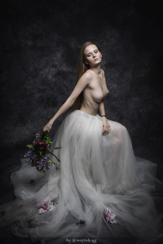 flowers, women, portrait, dress Meg фото превью