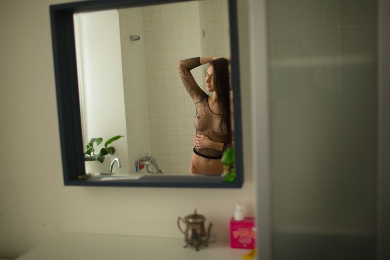 Ню в чайна таун фото превью