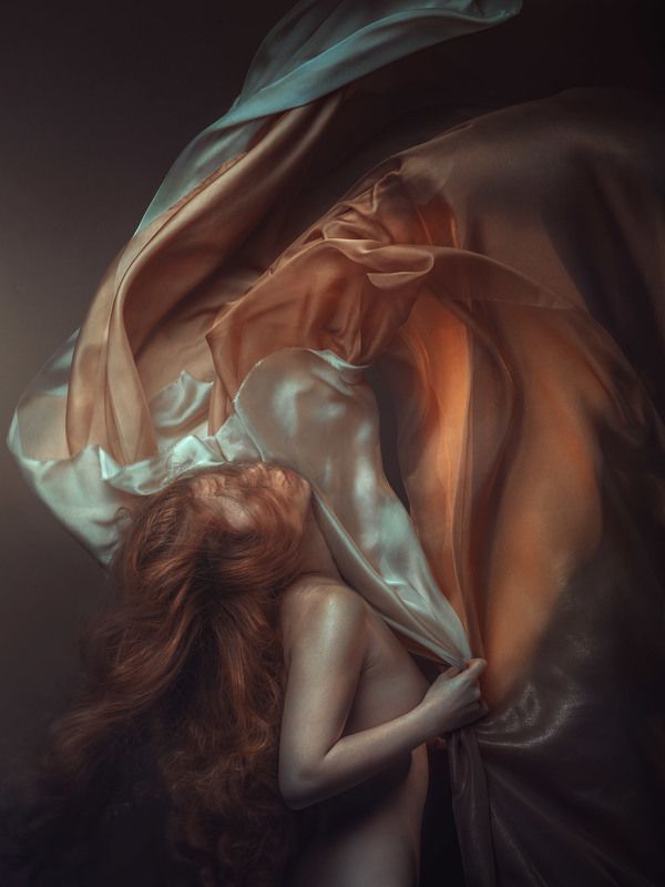 carolinemadison, portrait, beauty, redhair, redhead, portraiture, curlyhair, wind, lips, emotion, espana Transe фото превью