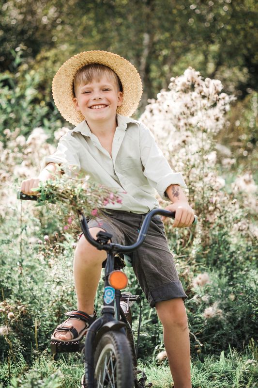 лето bike happiness boy summer portrait annromanovska smile Летние деньки фото превью