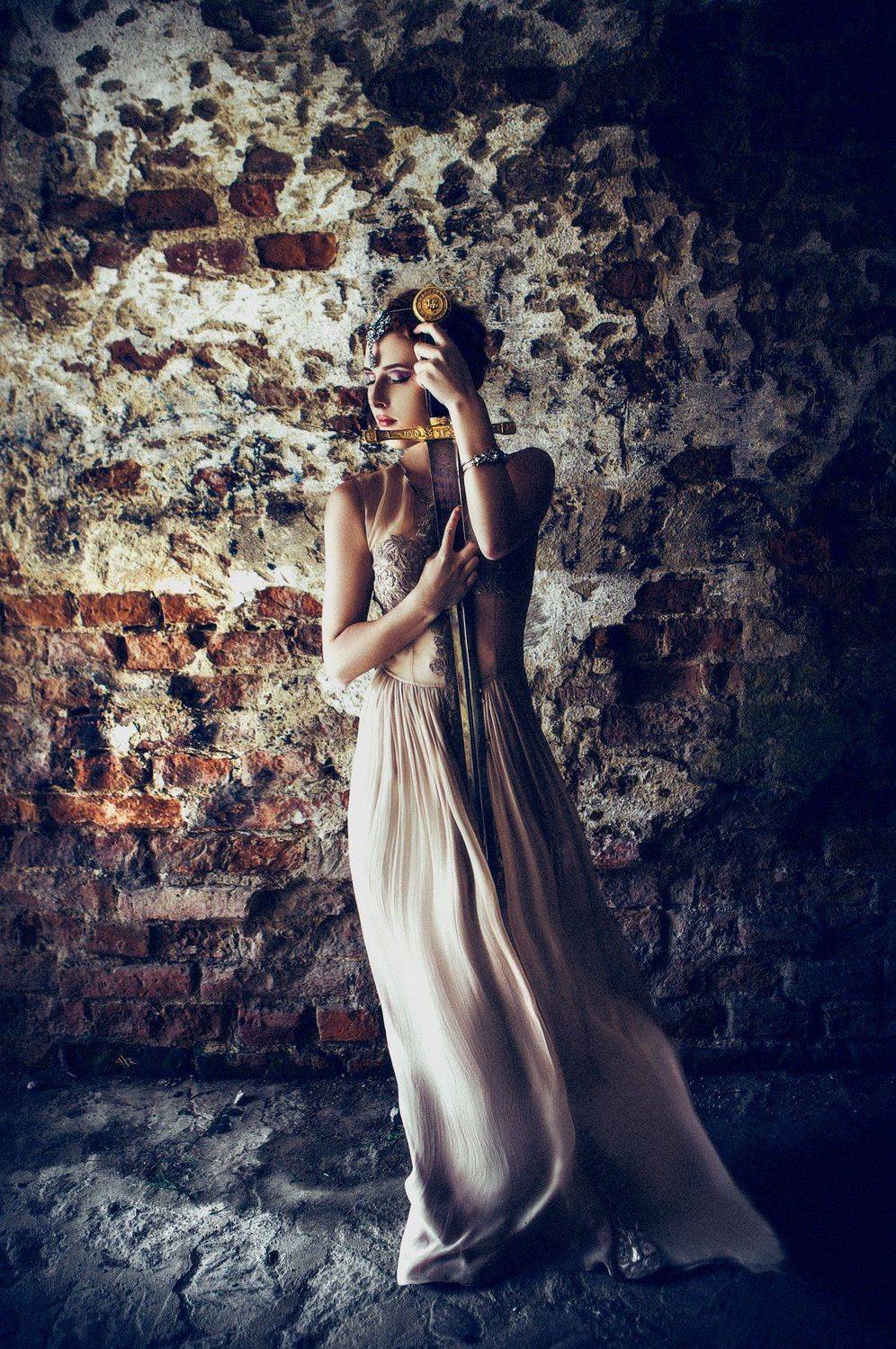 woman, portrait, sword, dress, natural light, Руслан Болгов (Axe)