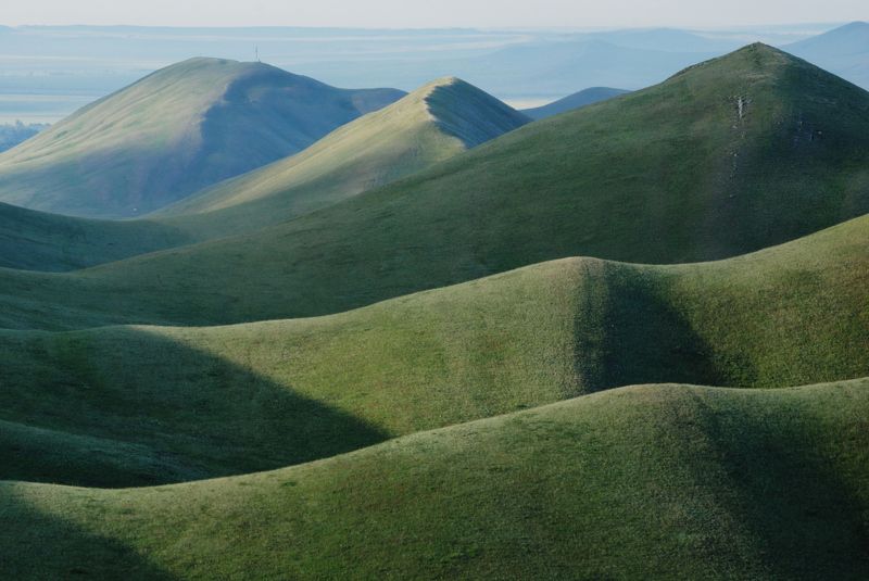 Бархатистые горы фото превью