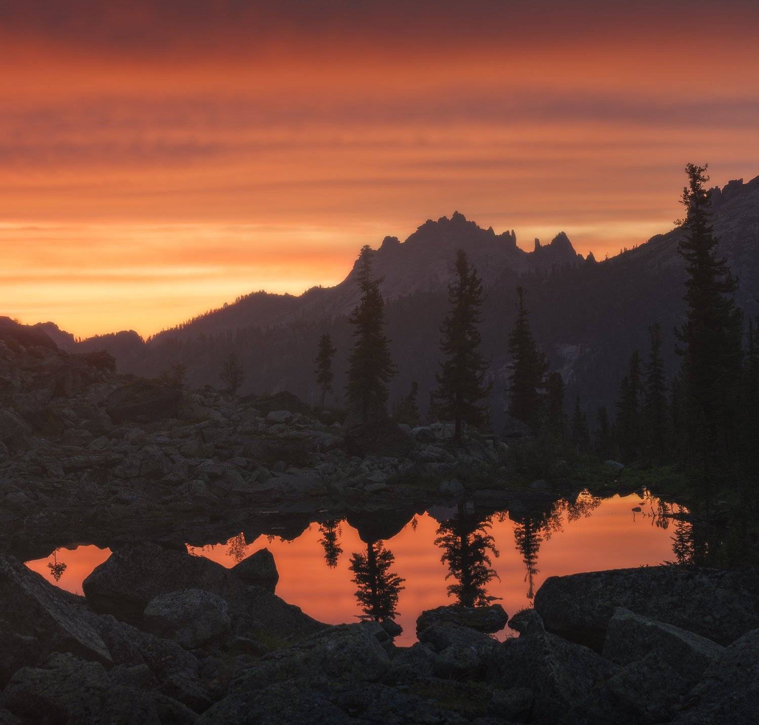 пейзаж, закат, оранжевый, поход, ергаки, таежный, глаз, озеро, вечер, красивый, панорама, пихты, кедры, каменный, замок, Бахышев Сафар