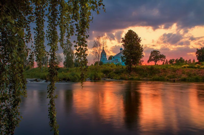 Провожая день вчерашний фото превью