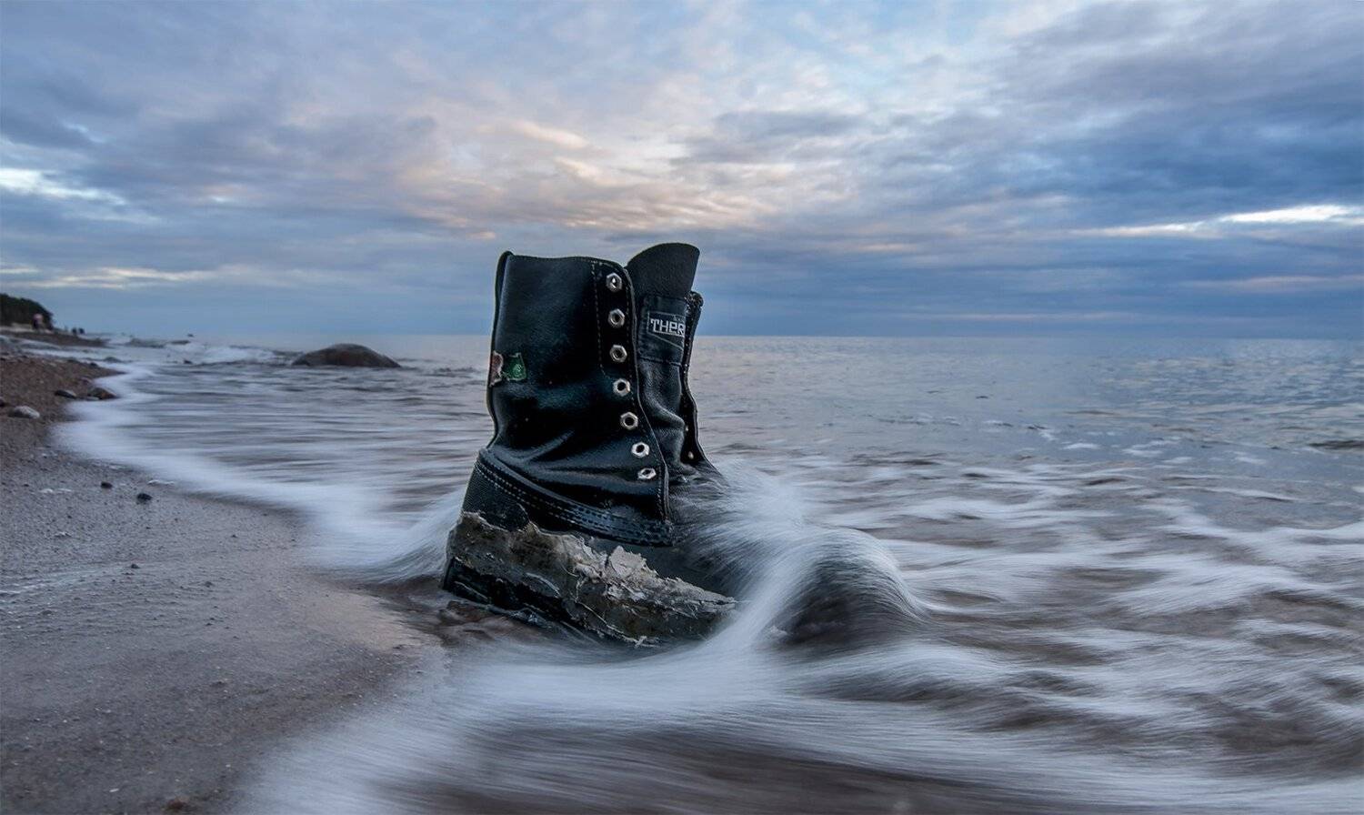 shoe, sea,sky, Daiva Cirtautė