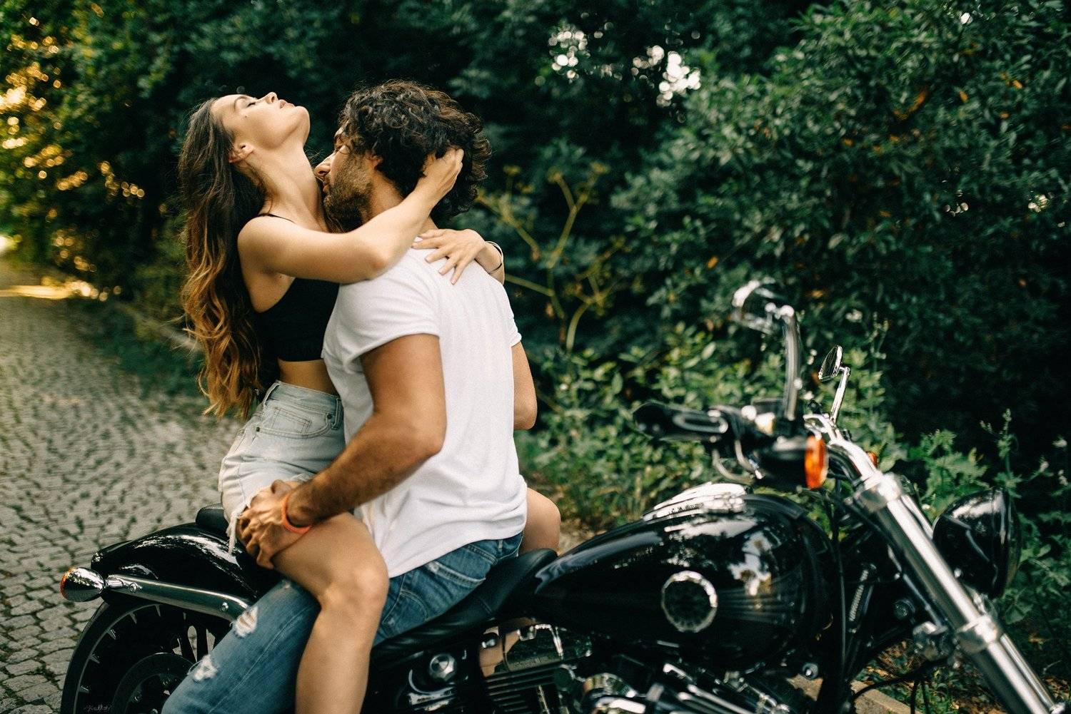 love, couple, bike, harley, nikon, sigma, yellow, red, black,blue, green, white, colorful, sexy, model, art, sunset, pretty, beautiful, beautty, Каан Алтындал