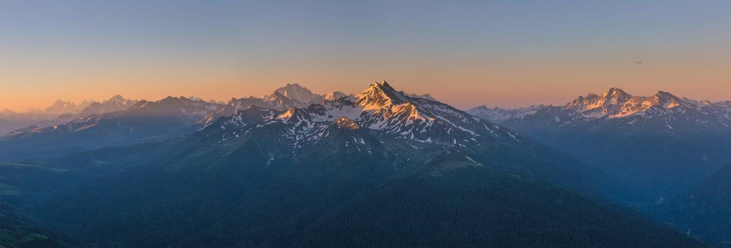 западный, кавказ, пхия, загедан, скала, пятиозёрье, закзан, сырт, лето, июнь, рассвет, Николай Мысливцев