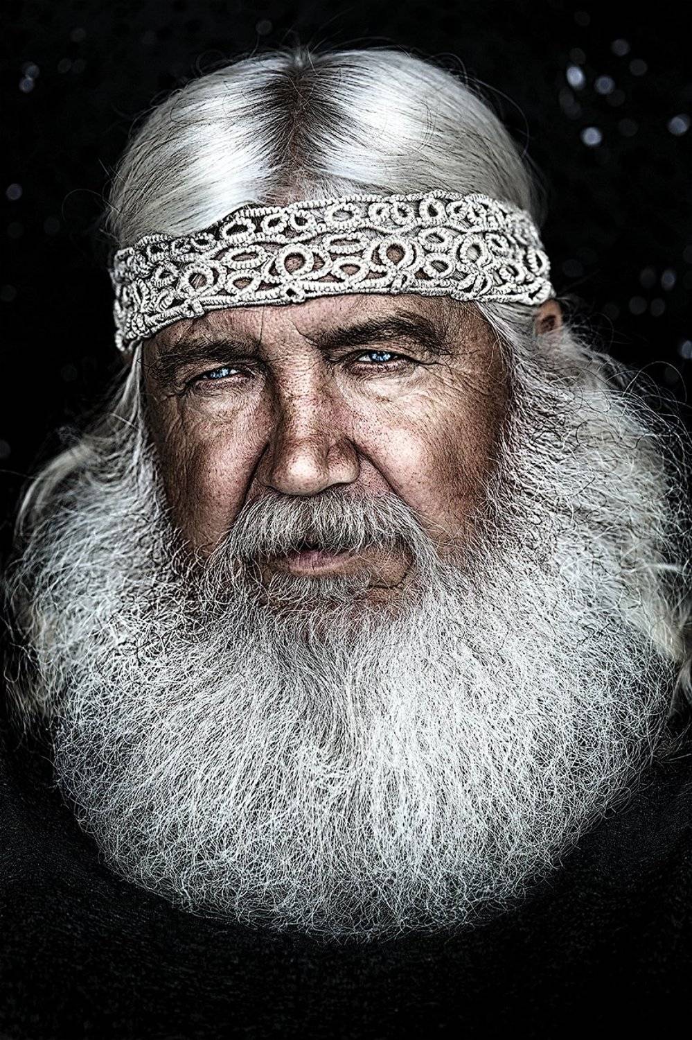мужской, портрет, мужчина, художник, глаза, повязка, старик, старый, седой, муж, борода, красиво, Дарья Комарова