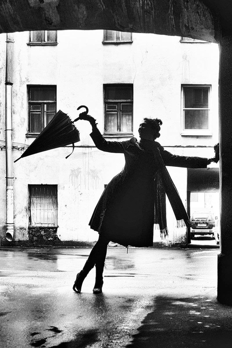 апатиты, портрет, взгляд, глаза, девушка, зонтик, чб, силуэт, Николай Смоляк