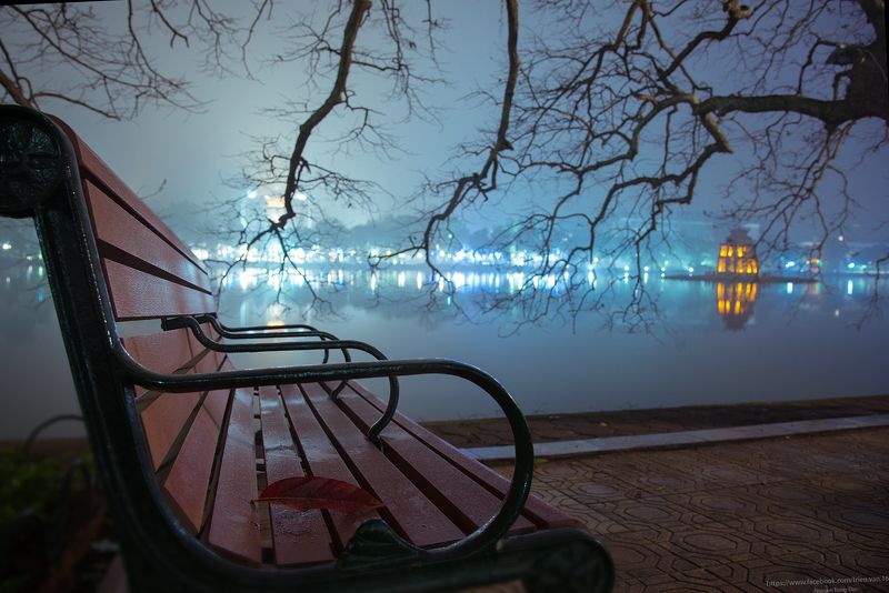 lands, landscape, vietnam, hanoi, photography, art, beautyful, fog, night, light, blue, winter, chair, lake, hoguomlake Hồ gươm đêm đông фото превью