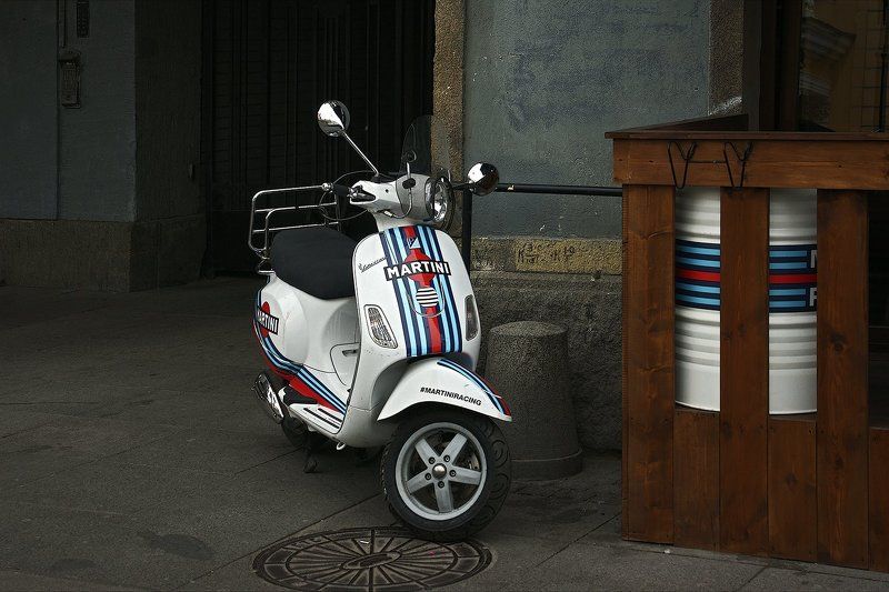 #deep.spb, #deepspb, #санктпетербург, #петербург, #спб, #питер, #saintpetersburg, #petersburg, #spb, #piter, #город, #city, #street, #streetphoto, #streetphotography, #cityscape, #urbex, #urbexphoto ||_Yo| фото превью