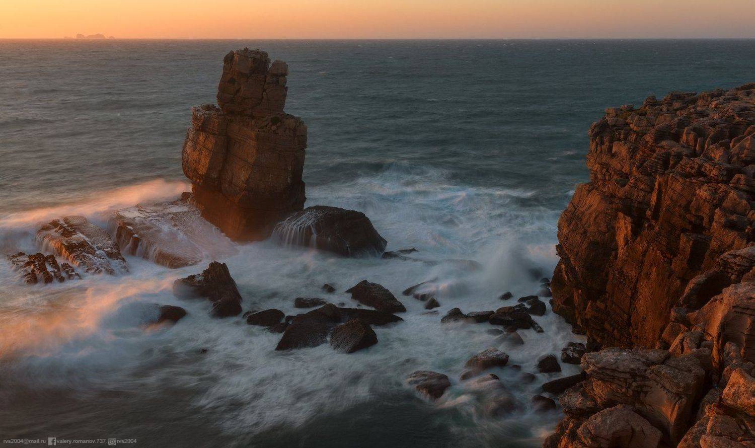 Небо, пейзаж, море, закат, вода, пляж, путешествия, океан, скала, вечер, морской пейзаж, ворон,  рассвет, серфинг, берег, сумерки, кораблекрушение, Пенише, Карвоейру, Валерий Романов