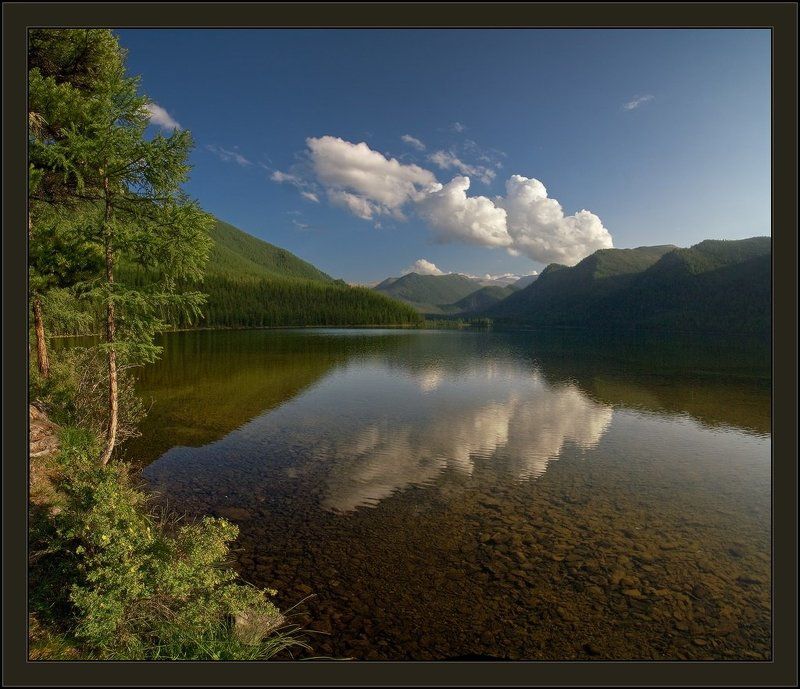 Пейзаж с облачком фото превью