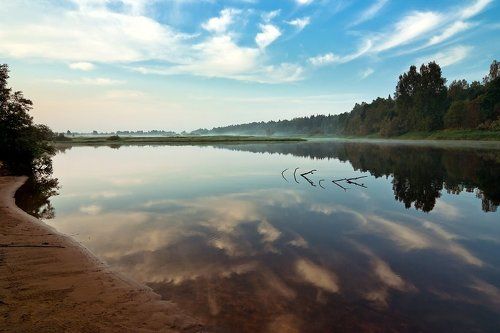 Раннее утро на Мологе.