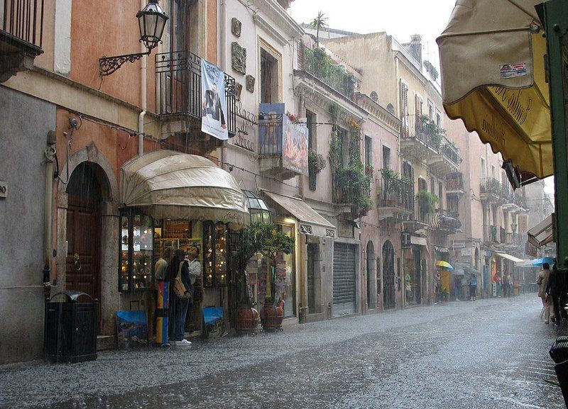 Ливень фото превью