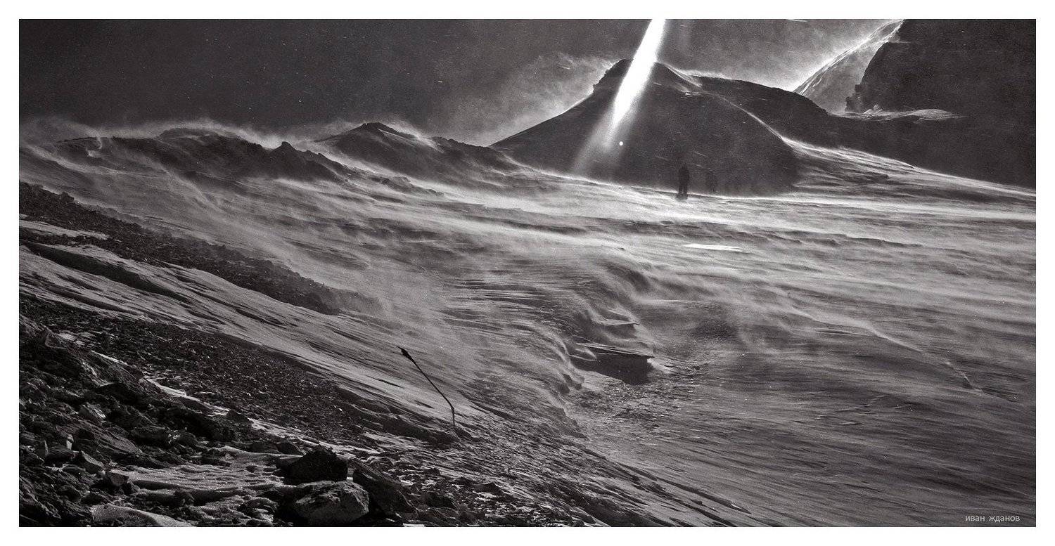 горы, памир, 6700м, туризм, альпинизм, Иван Жданов