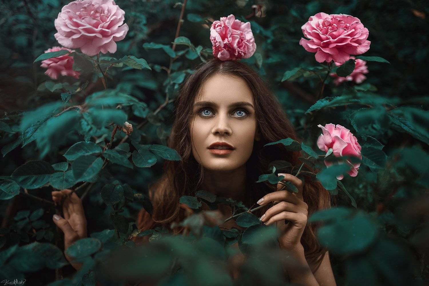 model, eyes, natural light, art, green, blue, pink, red, yellow, black, white, color, colorful, beautiful, pretty, 35mm, beauty, sigma, nikon, Каан Алтындал