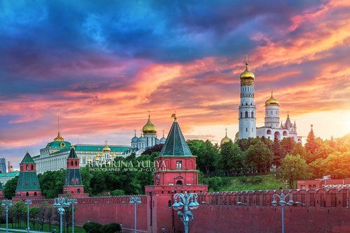 Огненный вечер над Кремлем